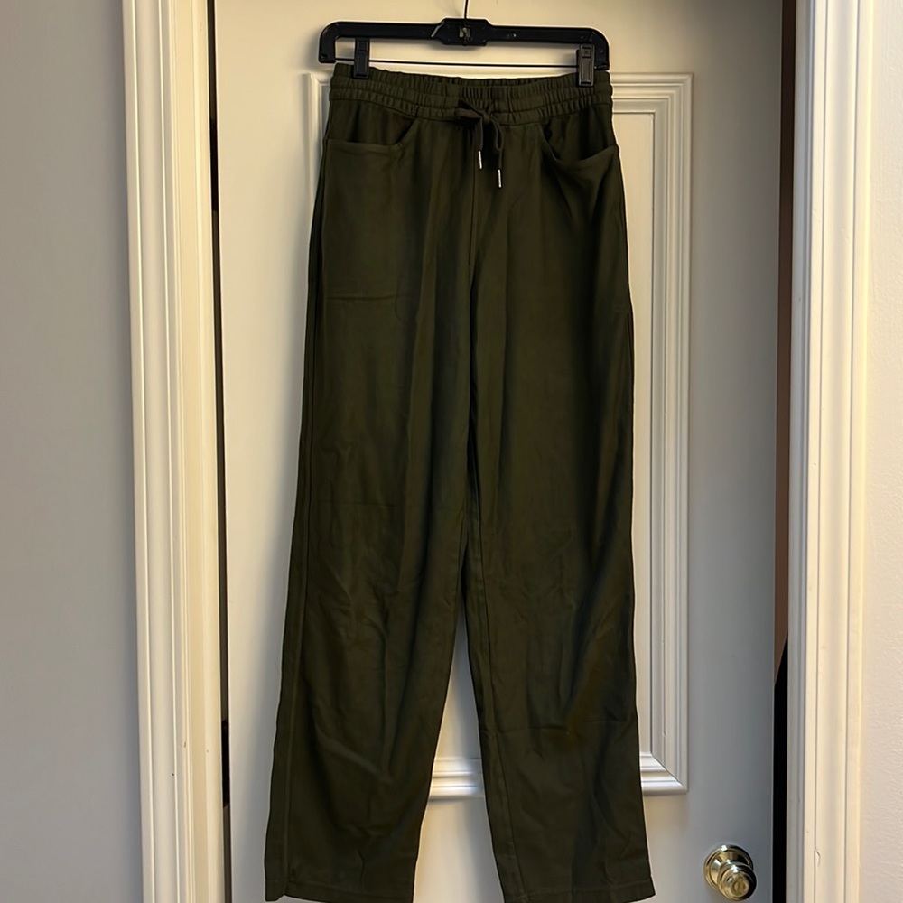 NWOT Athleta Fallaron pants